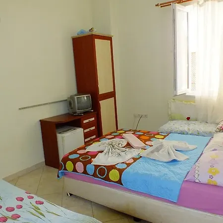 מוטל Yasmin Motel 2*
