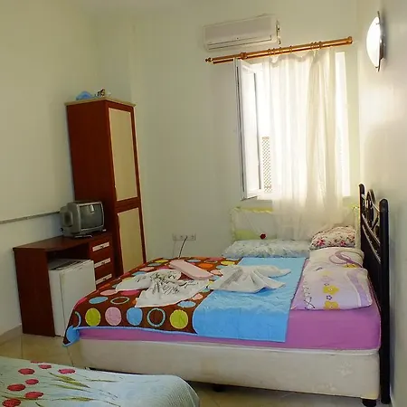 מוטל Yasmin Motel אגווה