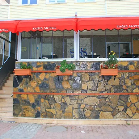 Yasmin Motel אגווה