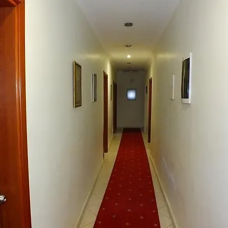 מוטל Yasmin Motel אגווה