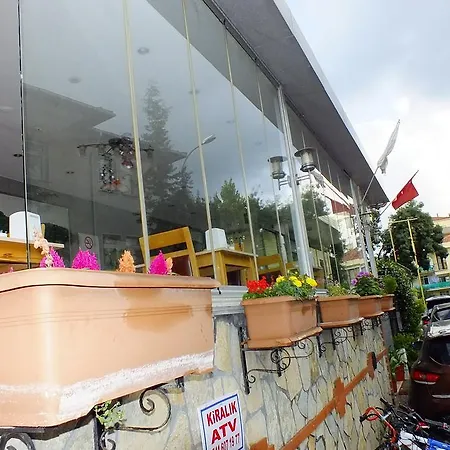 מוטל Yasmin Motel אגווה